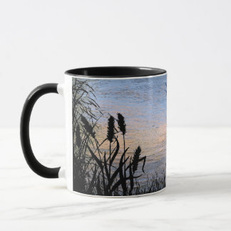 Taza Águila en vuelo