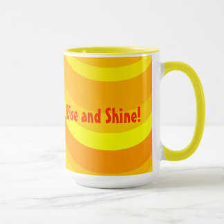 Taza alegre de la subida y del brillo