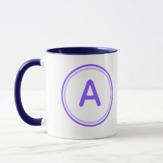 Taza Alfabeto de letra redonda diseño de círculo púrpur