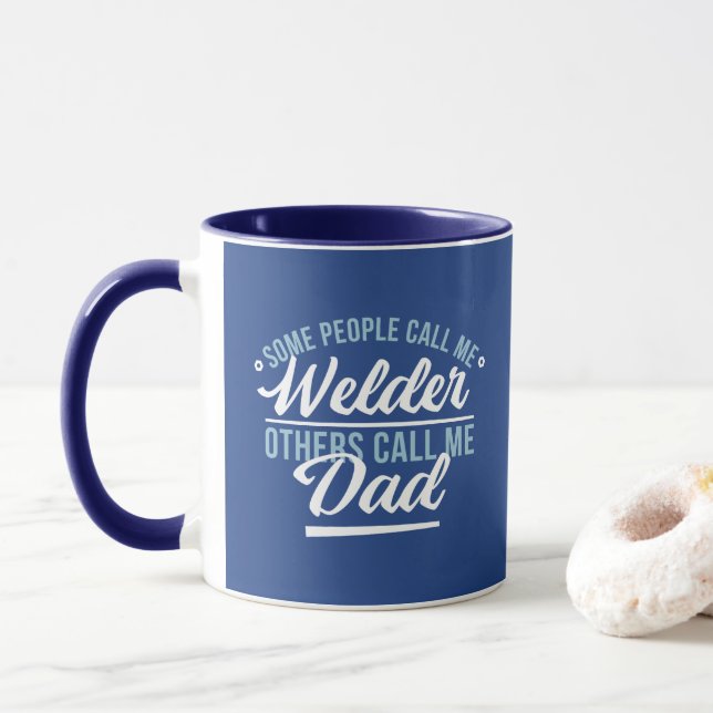 TAZA ALGUNAS PERSONAS ME LLAMAN BIEN OTRAS ME LLAMAN PA (Con donut)