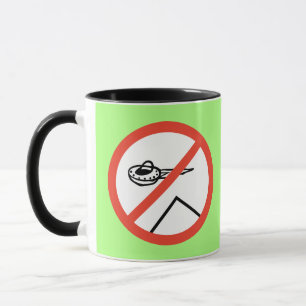 Taza Alienígenas divertidos no construyeron pirámides e