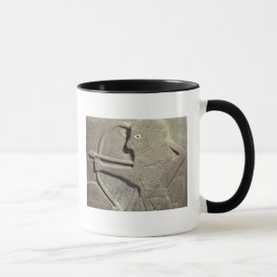 Taza Alivio representando cazador, de Diga-Halaf,