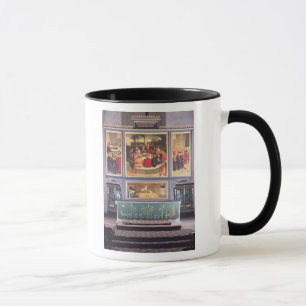 Taza Altar con un tríptico que representa