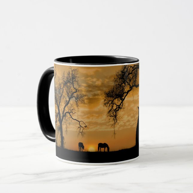 Taza Amanecer del sudoeste con abrazo de caballos y árb (Anverso izquierdo)