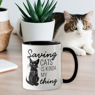 Taza Amante del gato para los gatos que ahorran negro