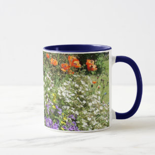 Taza Amapolas rojas en fotografía colorida del macizo