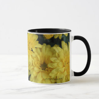 Taza amarilla de la mamá