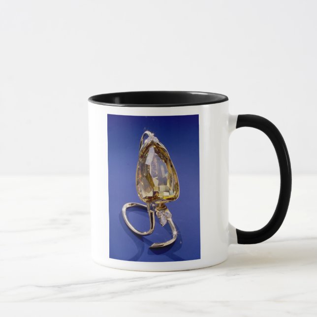 Taza Amarillee el diamante "incomparable" en un ajuste (Derecha)