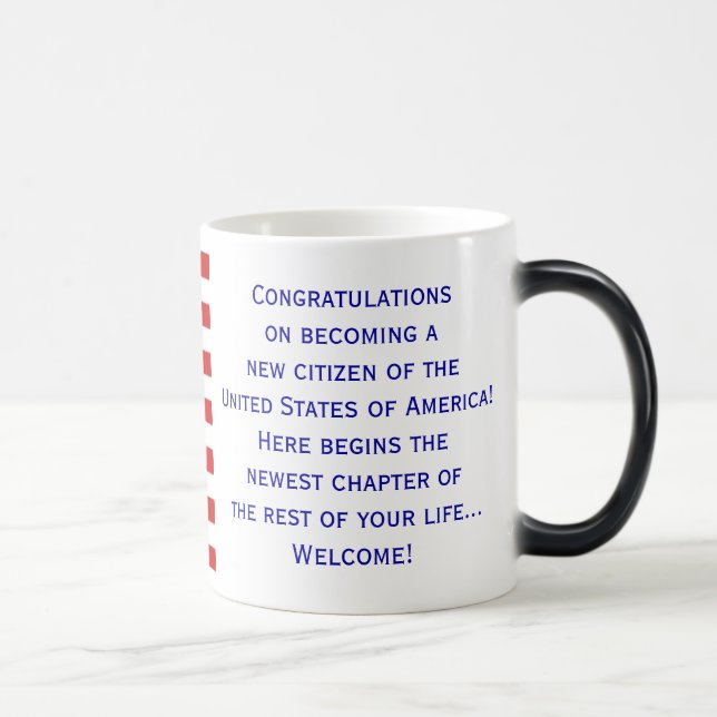 Taza americana de la bandera de la ciudadanía por (Derecha)