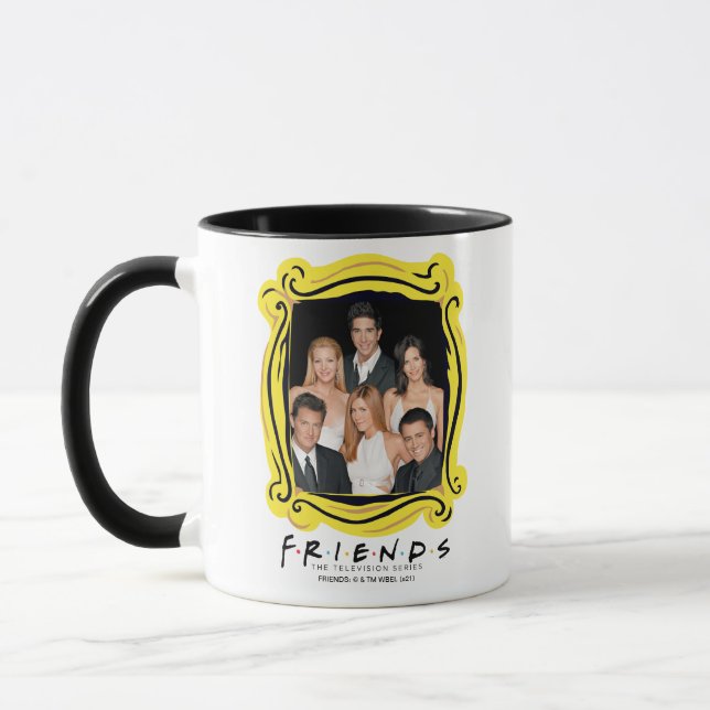 Taza AMIGOS™ | Fundición en el vestido formal cerrado (Izquierda)