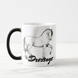 Taza andaluz del Dressage de Piaffe del caballo