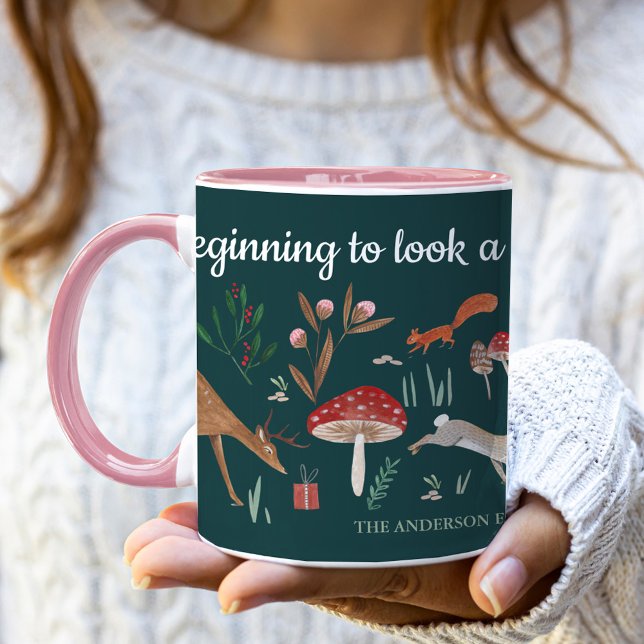 Taza Animales Navideños del Bosque Verde Adorables (Cute Green Woodland Animals Christmas Mug)