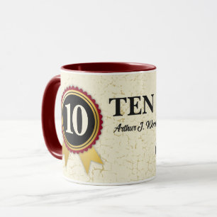 Taza aniversario de la longevidad del hito en el person