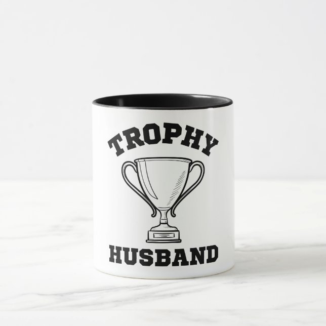 Taza Aniversario del Boda del marido de Trophy (Centro)