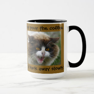 Taza Apenas vacie el café y la parte posterior