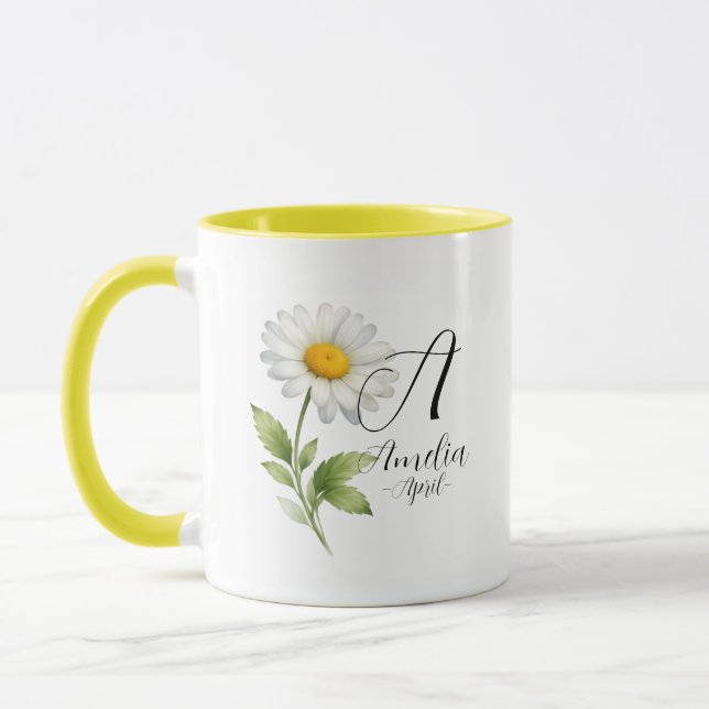 Taza April Birth Flower – Daisy Monogram Design (Izquierda)