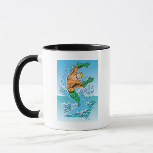 Taza Aquaman salta fuera del mar