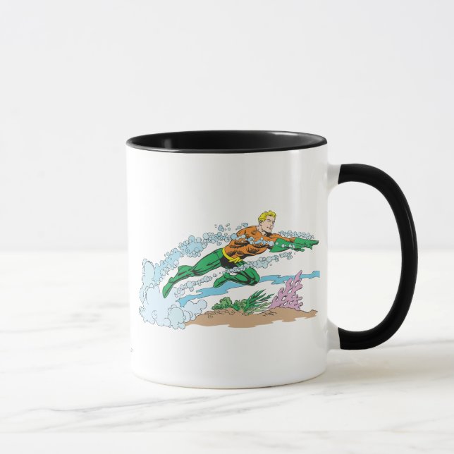 Taza Aquaman salta sobre Coral (Derecha)