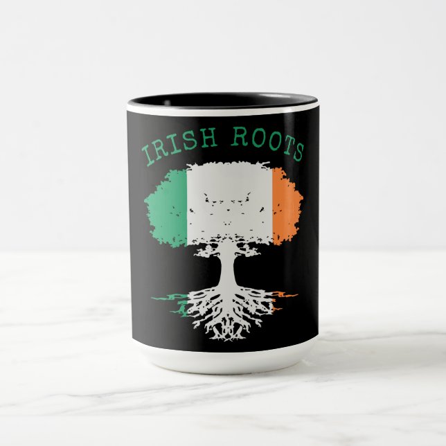 Taza Árbol de familia de raíces irlandesas (Centro)