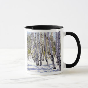 Taza Árboles ápicos en el bosque
