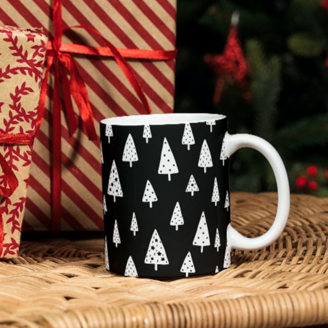 Taza Árboles modernos de Navidad escandinavos negros y  (Subido por el creador)