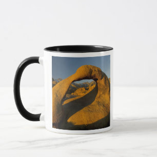 Taza Arco en Alabama Hills Eastern Sierras cerca de Lon