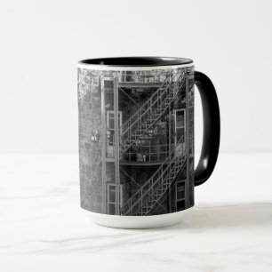 Taza Arquitectura de Piedra Negra y Blanca 