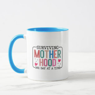 Taza Arte con palabras divertidas sobre sobrevivir a la