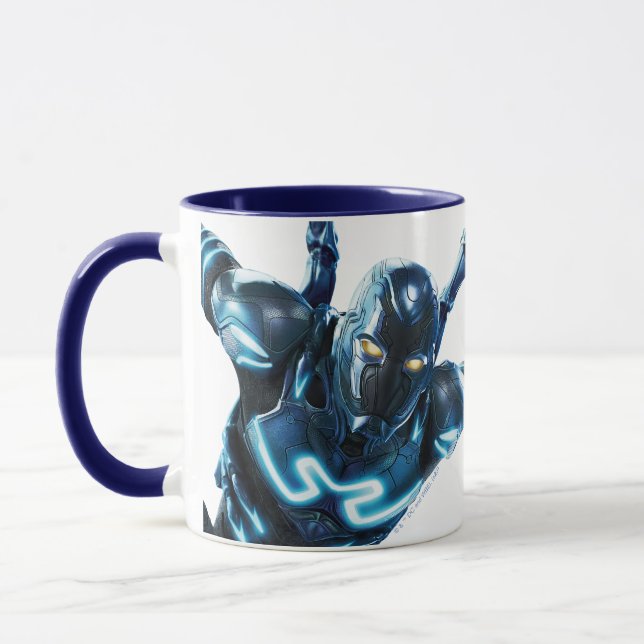 Taza Arte de caracteres de salto de escarabajo azul (Izquierda)