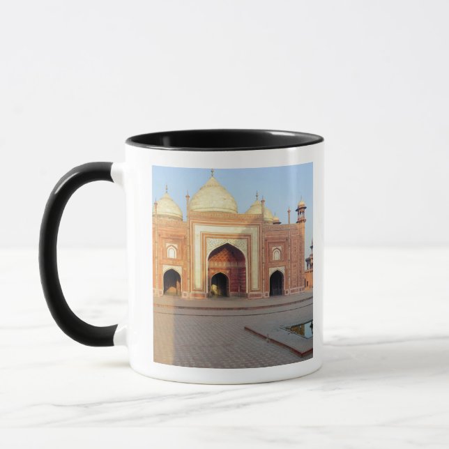 Taza Asia, India, Uttar Pradesh, Agra. En el (Izquierda)