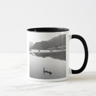 Taza Asia, Japón, Iwakuni. Pescadores y puente históric