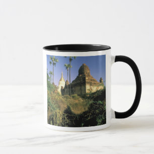 Taza Asia, Myanmar, Bagan. Templo Kubyauk-Gyi.
