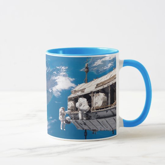 Taza Astronautas de la NASA en vehículo espacial de la