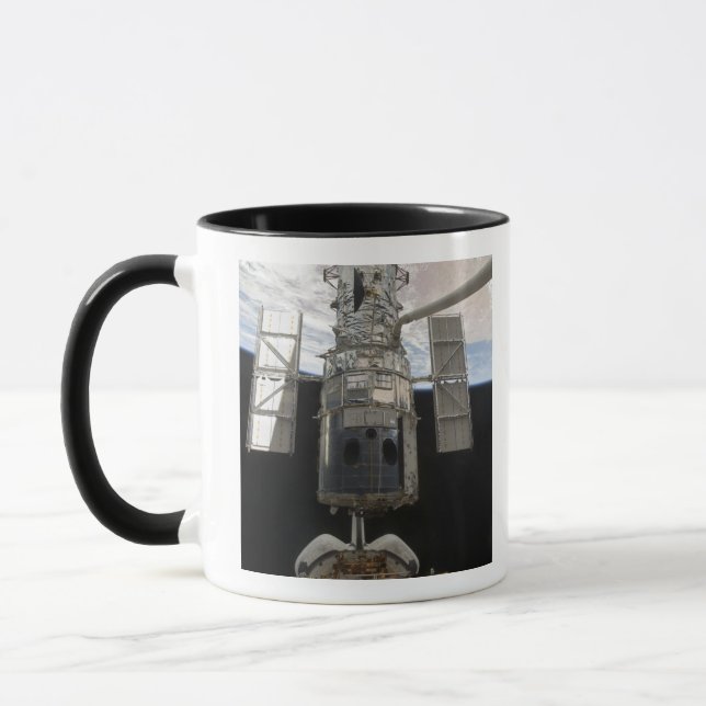 Taza Atlante del transbordador espacial Hubble Space Te (Izquierda)