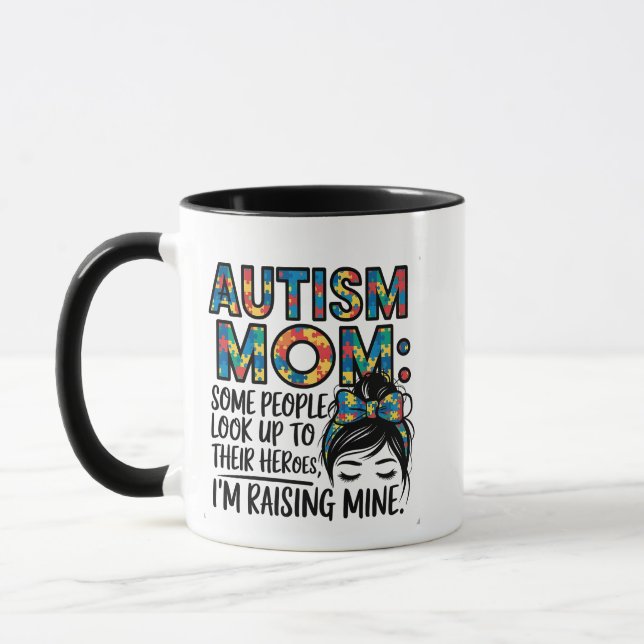 Taza Autismo Mamá algunas personas miran a sus héroes (Izquierda)