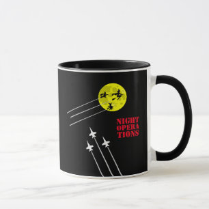 Taza Aviones de combate y brujas. Operaciones nocturnas