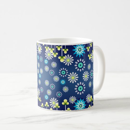 Taza azul de flores campestres
