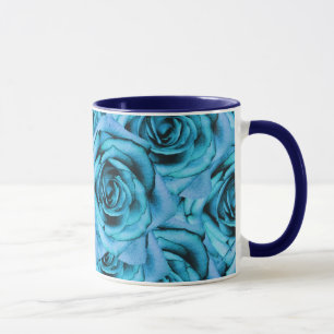 Taza azul de los rosas