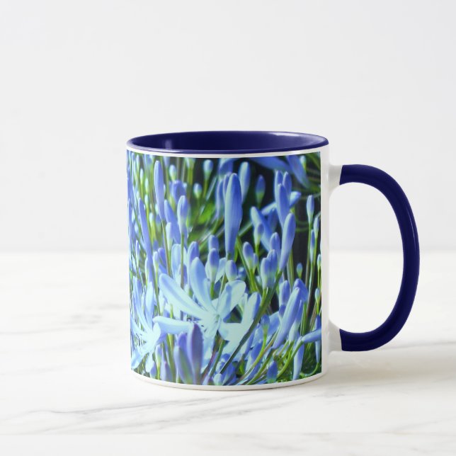 Taza azul del Agapanthus (Derecha)