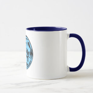 Taza azul del barro amasado