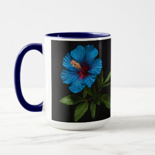 Taza "Azul radiante: Flor hibiscus sobre negro