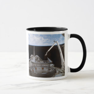 Taza Bahía 2 de la carga útil del descubrimiento del