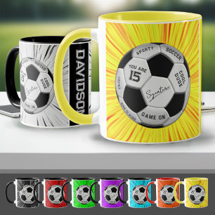 Taza Balón de Fútbol Amarillo Personalizado Edad Nombre