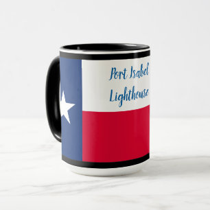 Taza Bandera de Texas y faro de Port Isabel sobre negro