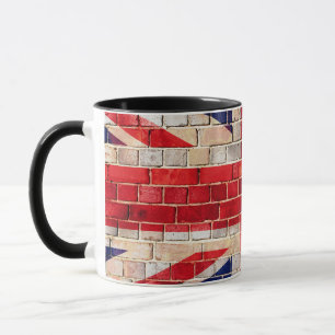 Taza bandera del Reino Unido en una pared de ladrillo