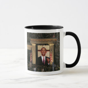 Taza Barak Obama habla en la última noche de la