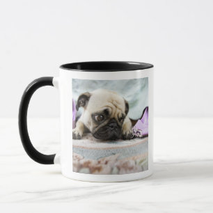 Taza Barro amasado que parece inocente después de