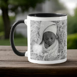 Taza Bautismo sagrado Moda moderna elegante foto del be<br><div class="desc">Este diseño simple y moderno se compone de tipografía de la serif y agrega una foto del personalizado,  añade el nombre del bebé y el mes y año del bautismo</div>