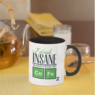 Taza Bebí cantidades demenciales de química graciosa de