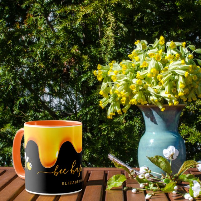 Taza Bee Happy unas hermosas abejas amarillas goteando  (Subido por el creador)